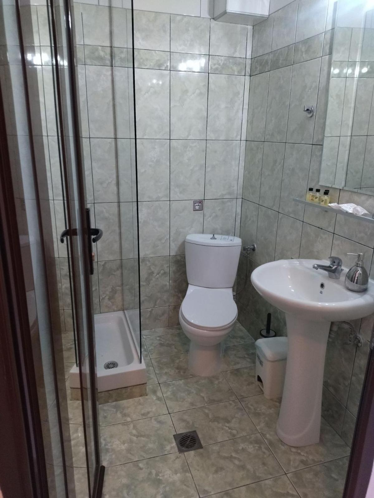 Athanasia Inn Неа-Врасна Экстерьер фото