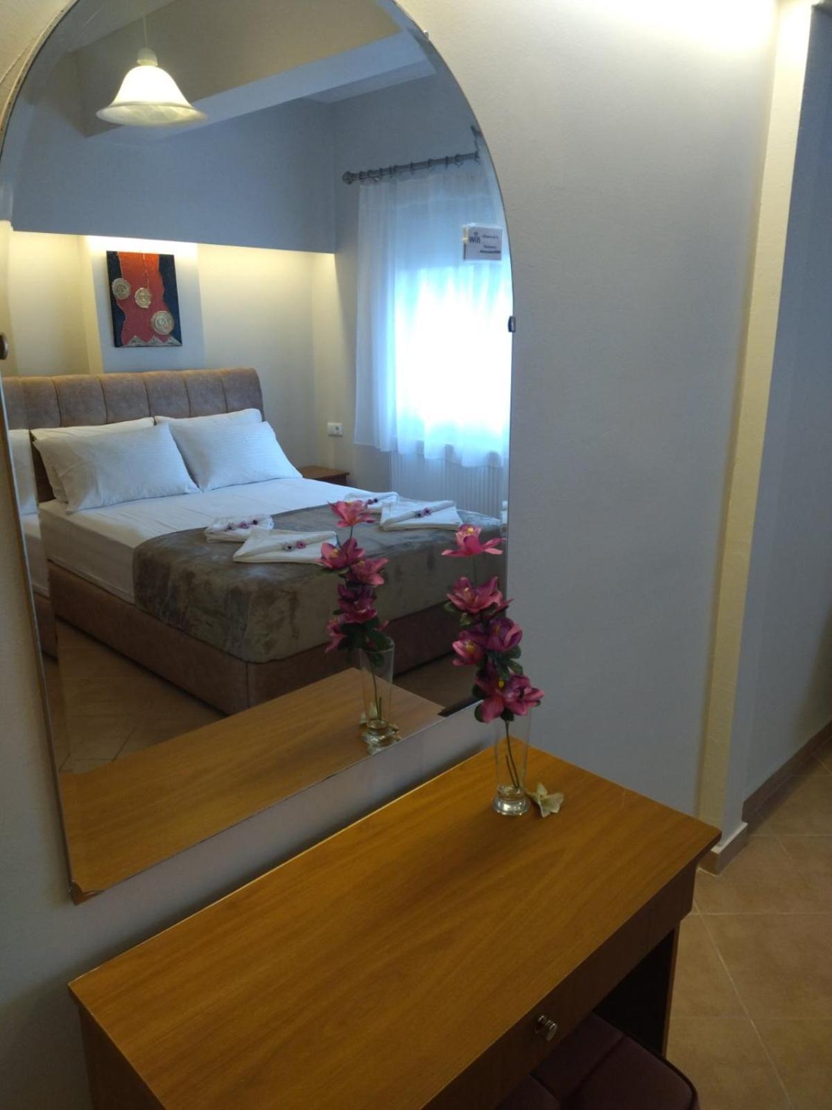 Athanasia Inn Неа-Врасна Экстерьер фото